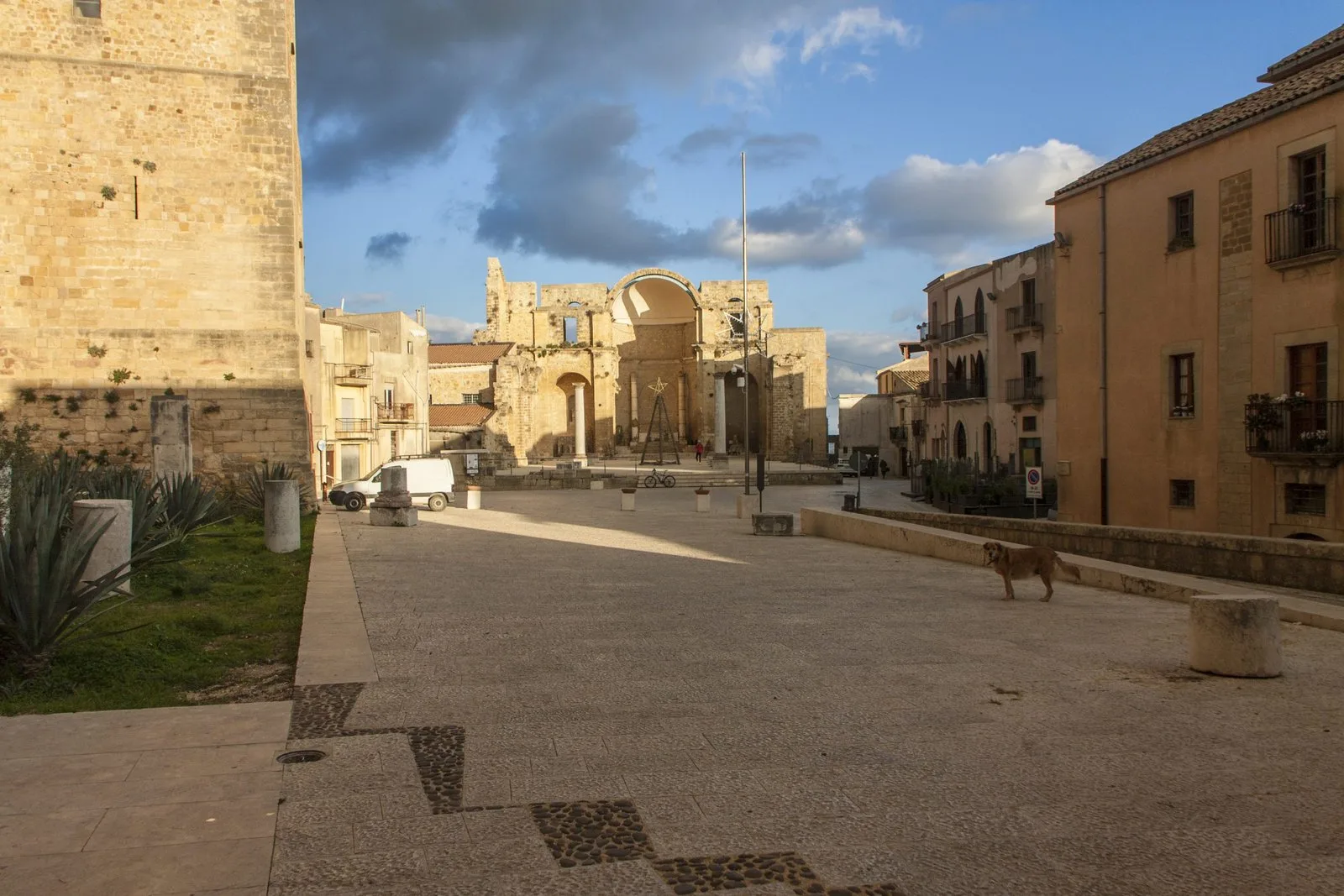 Salemi: Tra Storia e Tradizioni – Un Viaggio nella Culla della Cultura Siciliana